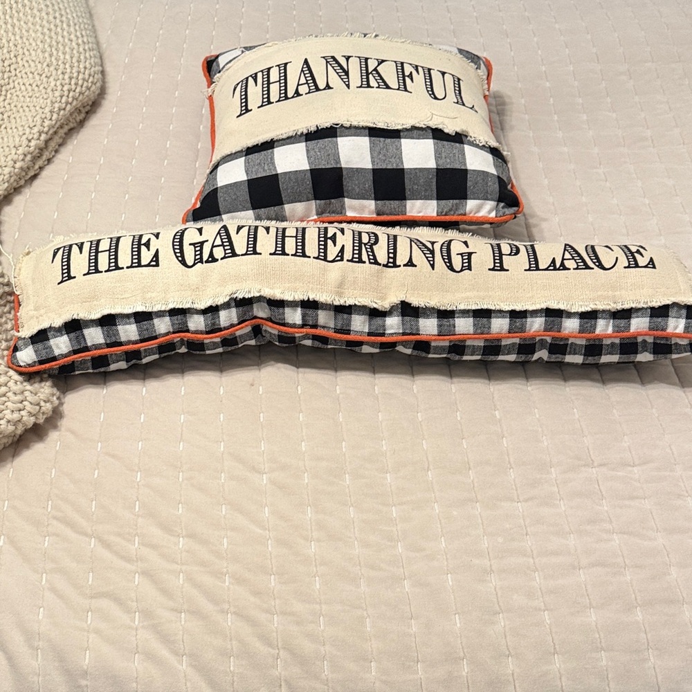 Plaid Decorative Pillow Set with Text